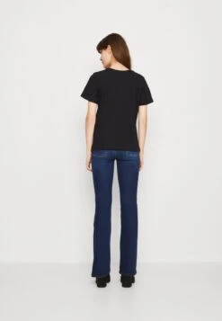 Even&Odd T-Shirt Print - Black 8 Even&Odd T-Shirt Print - Black -Even&Odd 0352f50ee05440cfa6140593f026c10f