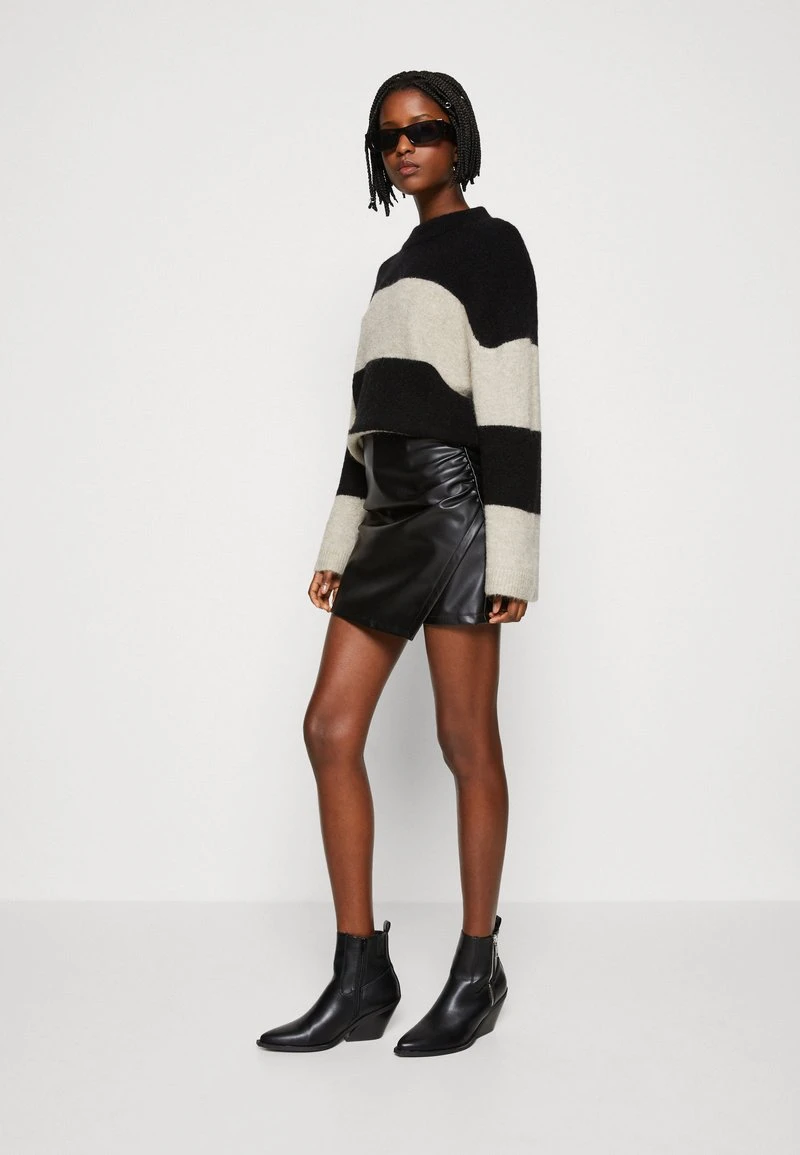 Even&Odd Shorts - Black 2 Even&Odd Shorts - Black – Bild 2