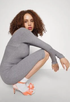 Even&Odd V AUSSCHNITT RIPP MINI STRICKKLEID - Etuikleid - Mottled Grey 9 Even&Odd V AUSSCHNITT RIPP MINI STRICKKLEID - Etuikleid - Mottled Grey -Even&Odd 1cb9bb6a27254b0ea1b025c59b0ad877