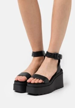 Even&Odd Plateausandalette - Black
