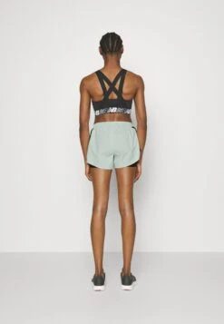 Kurze Sporthose - Mint -Even&Odd 7cd30341565f44f5b048dfbe3864656f