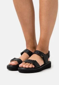 Plateausandalette - Black